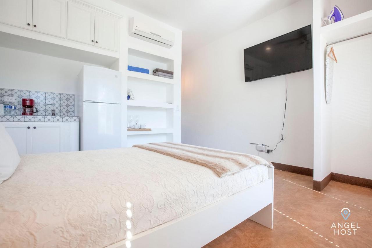 Studio Apartments In Downtown La Paz Walk To Seaside Malecon エクステリア 写真